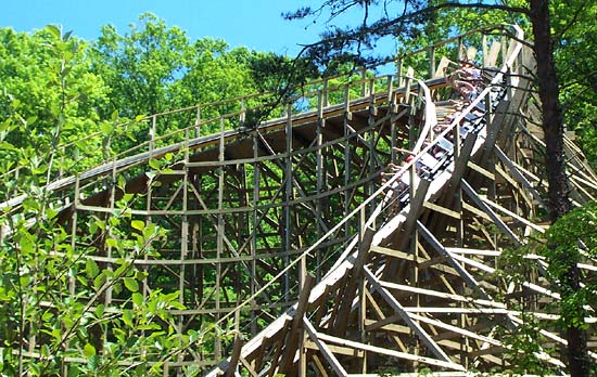 Thunderhead Rollercoaster at Dollywood, Pigeon Forge Tennessee