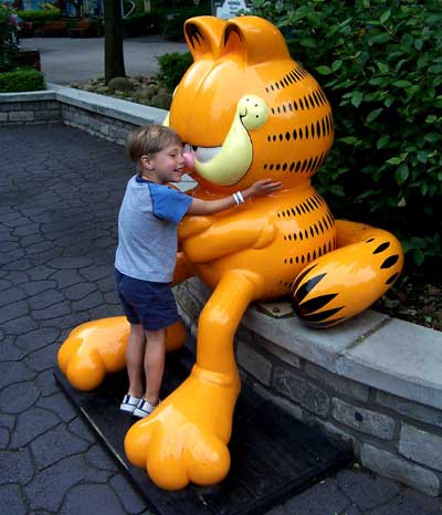 Bond and Garfield at Kennywood Park, West Mifflin Pennsylvania