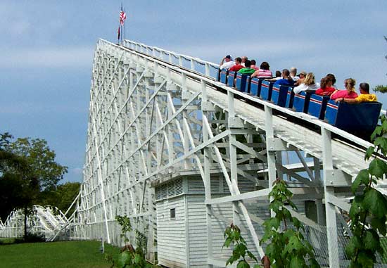 The Cannon Ball Rollercoaster at Lake Winnepesaukah, Rossville, Georgia