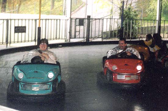 Carrie & Matthew on the Bumper Cars @ Six Flags Magic Mountain
