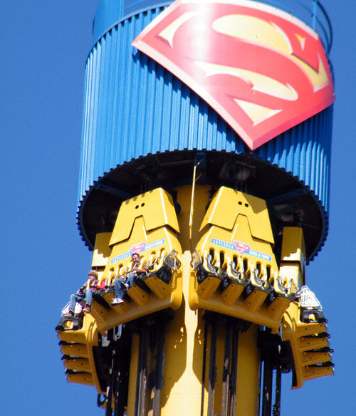 The Superman Drop Ride at Six Flags St. Louis, Eureka, Missouri