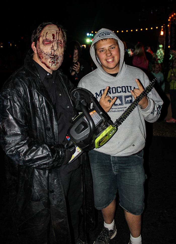 Negative-G - Six Flags St. Louis Fright Fest 2015 - Page One