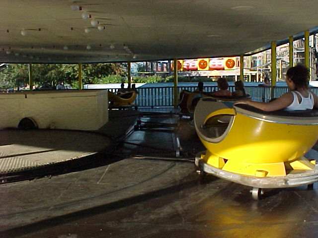 Americana/Lesourdsville Lake Amusement Park