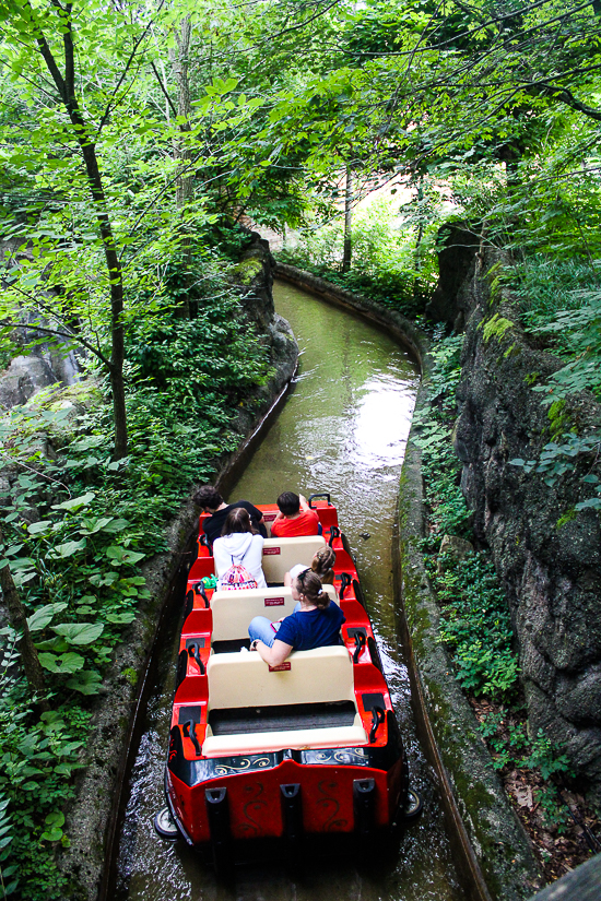 The Dinosaur Island Boat Ridel at the Columbus Zoo & Aquarium, Powell, Ohio