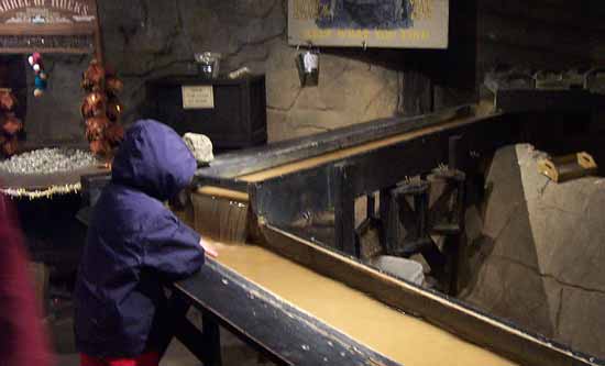 Mining for Gold In The Lucky 7 Mine At Dollywood, Pigeon Forge, Tennessee