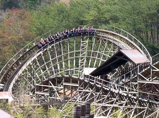 Thunderhead Rollercoaster at Dollywood, Pigeon Forge, TN