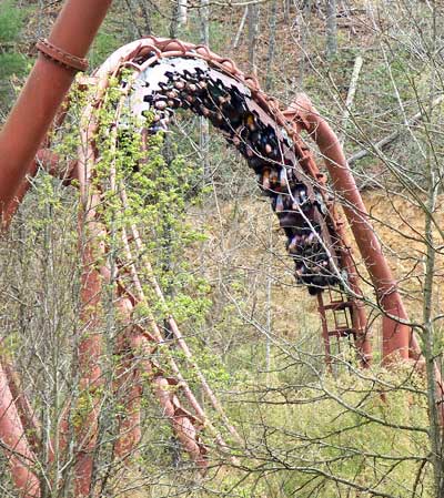 The Tennessee Tornado Rollercoaster at Dollywood, Pigeon Forge, TN