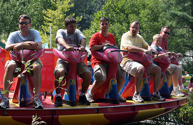 The Dizzy Disk at Dollyood, Pigeon Forge, Tennessee