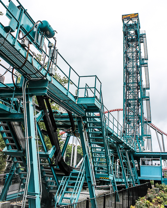 Demon Drop at Dorney Park, Allentown, Pennsylvania