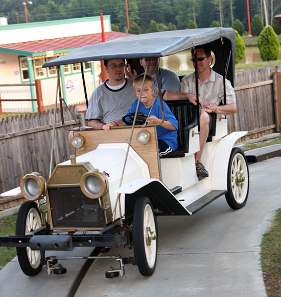 Dixieland Amusement Park, Fayetteville, Georgia