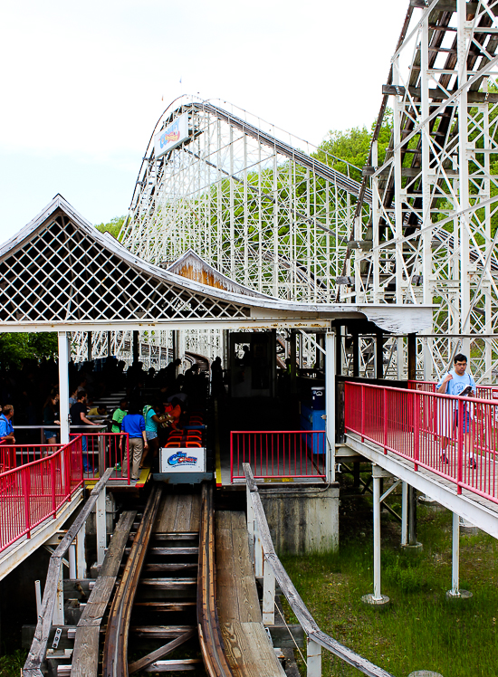  The Comet Roller Coaster at Six Flags The Great Escape 2014