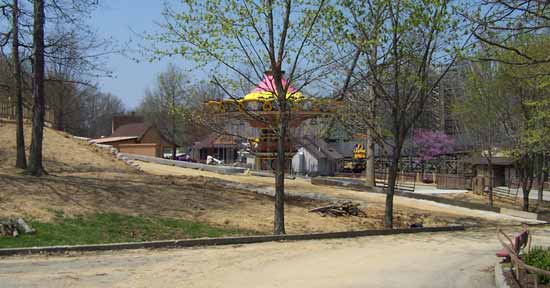 Hallowswings, The Legend and the new path @ Holiday World & Splashin' Safari