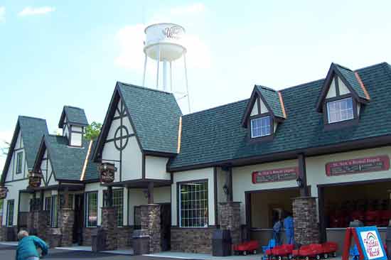 St. Nicks Trading Company @ Holiday World & Splashin' Safari