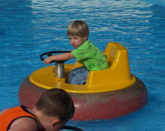 Bond on the Bumper Boats @ Holiday World during Stark Raven Mad 2003!