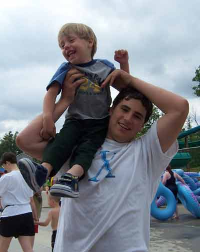 Bond and Sam @ Holiday World's Stark Raven Mad 2003