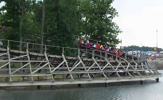 The Raven @ Holiday World's Stark Raven Mad 2003