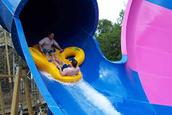 Zinga @ Holiday World's Stark Raven Mad 2003!