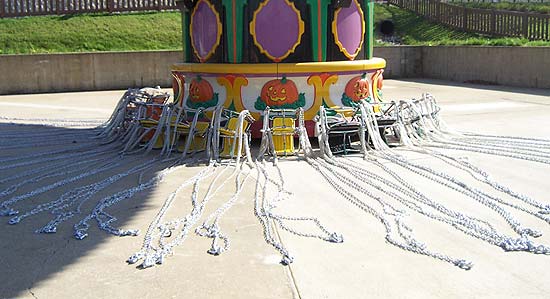 Hallowswings at Holiday World & Splashin' Safari, Santa Claus Indiana