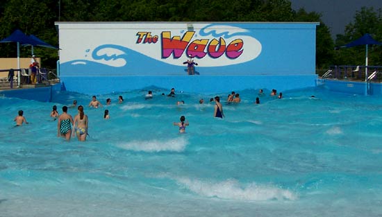 The Wave at Splashin' Safari, Santa Claus Indiana