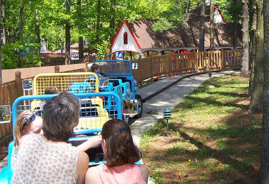 Holidog's Funtown at Holiday World & Splashin' Safari, Santa Claus, Indiana