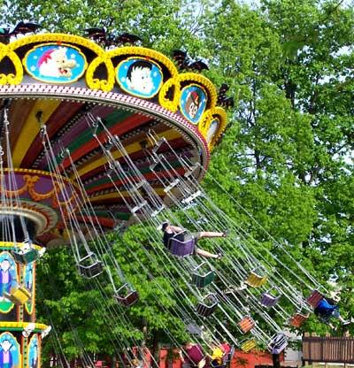 Hallowswings at Holiday World & Splashin' Safari, Santa Claus, Indiana