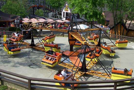 The Scarecrow's Scrambler at Holiday World & Splashin' Safari, Santa Claus, Indiana