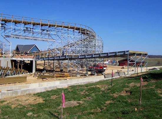 Photos of Holiday World, The Voyage Rollercoaster, Bahari Action Rover and more from the 2006 Off Season Construction Tour at Holiday World & Splashin Safari, Santa Claus, Indiana