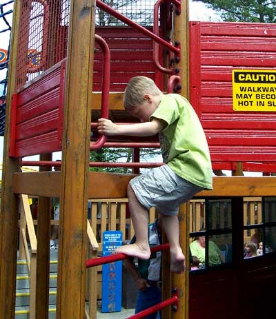 Holidog's Funtown at Holiday World, Santa Claus, Indiana