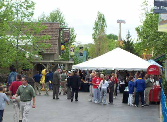 Gathering @ Six Flags Kentucky Kingdom's Greezed' Lightnin Media Day