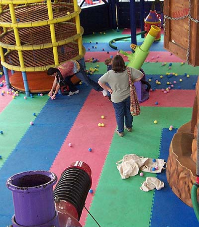 The Looney Tunes Acme Fun Factory at Six Flags Kentucky Kingdom