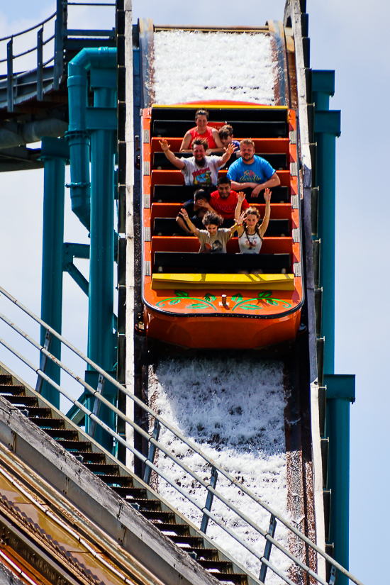 Mine High Falls at Kentucky Kingdom Theme Park, Louisville, Kentucky
