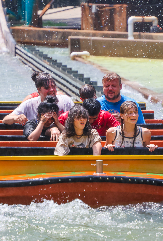 Mile High Falls at Kentucky Kingdom Theme Park, Louisville, Kentucky