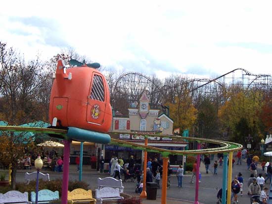 Yogi's Sky Tours at Paramount's Kings Island, Kings Mills, Ohio