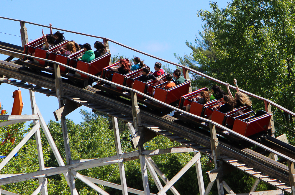 Negative-G - Lake Compounce 2014 - Page Six