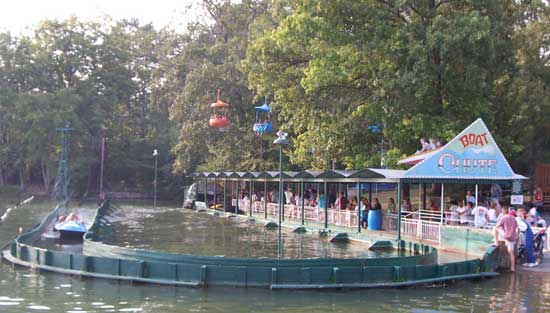 Lake Winnepesaukah Amusement Park, Rossville, Georgia