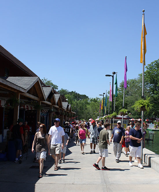 Lake Winnepesaukah Amusement Park, Rossville, Georgia