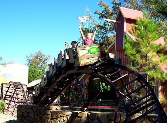  The Diamond Mine Run Rollercoaster at Magic Springs Amusement Park, Hot Springs, AR