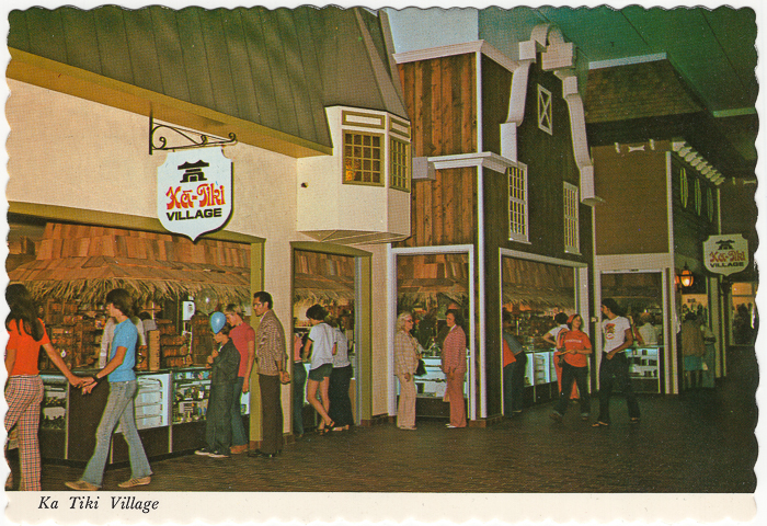 Old Chicago Shopping Center & Amusement Park, Bolingbrook Illinois