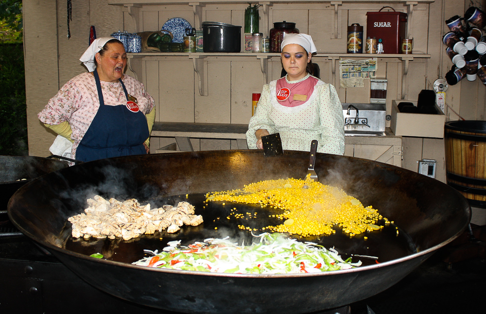 Big Skillet Cooking  Silver dollar city, Fun places to go, Branson missouri