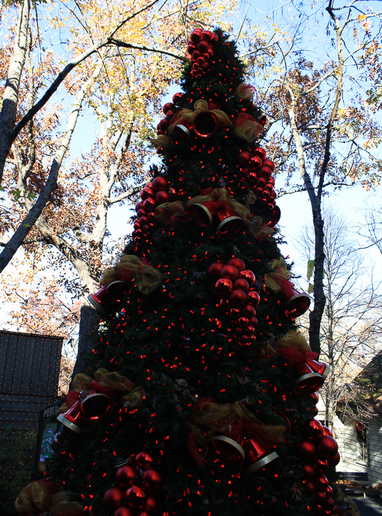 An Old Time Christmas at Silver Dollar City, Branson, Missouri