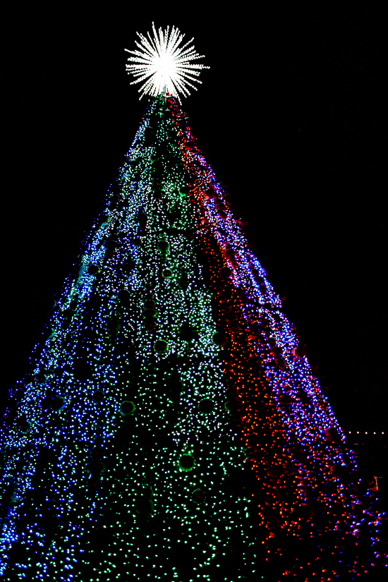 An Old Time Christmas at Silver Dollar City, Branson, Missouri