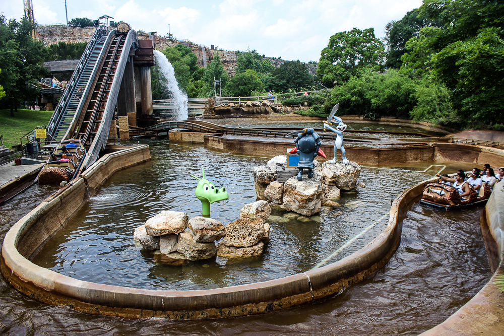 Negative-G - Six Flags Fiesta Texas Á Fiesta Fest 2016 - Page Eighteen