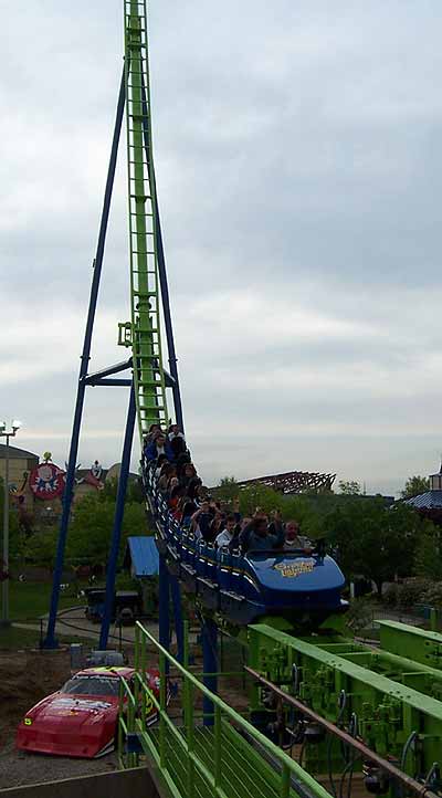 Greezed Lightnin's Back Spike @ Six Flags Kentucky Kingdom