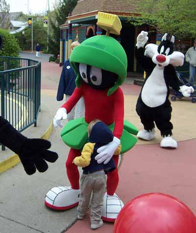 Bond and Marvin the Martian @ Six Flags Kentucky Kingdom