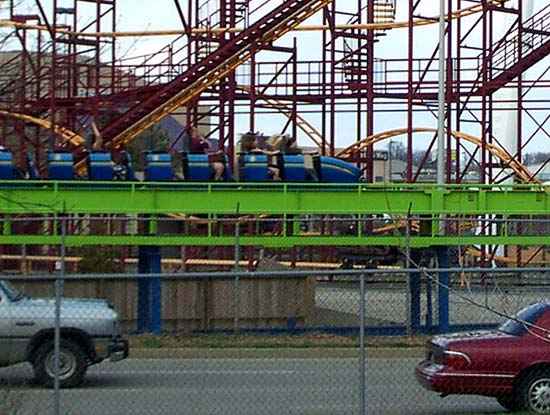 Greezed Lightnin' Rollercoaster at Six Flags Kentucky Kingdom
