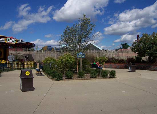 Six Flags Kentucky Kingdom, Louisville, KY