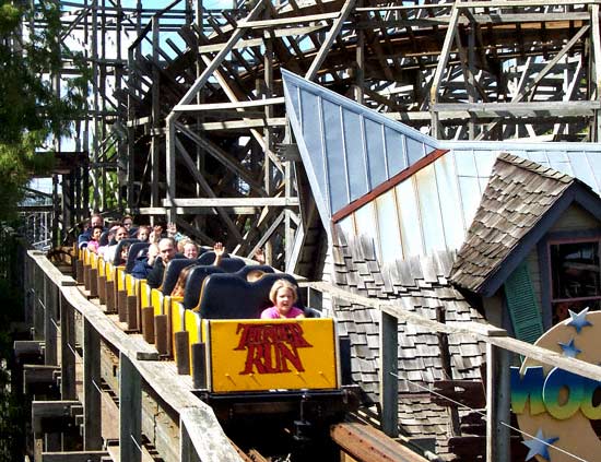 Six Flags Kentucky Kingdom, Louisville, KY