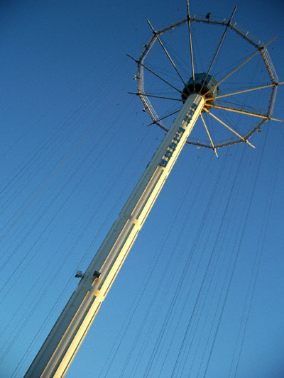 The Texas Chute Out in the early morning at Six Flags Over Texas, Arlington, TX