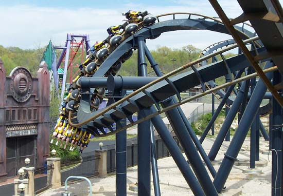 Batman The Ride Rollercoaster at Six Flags St. Louis