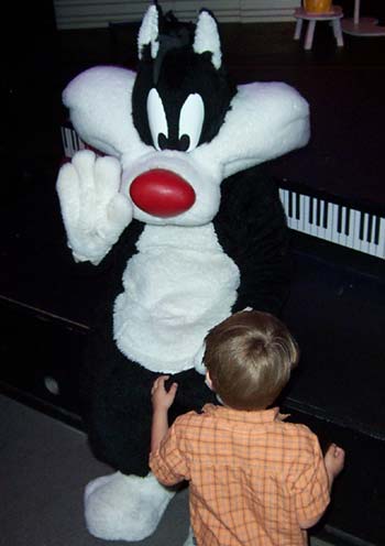 Bond and Sylvester at Six Flags St. Louis